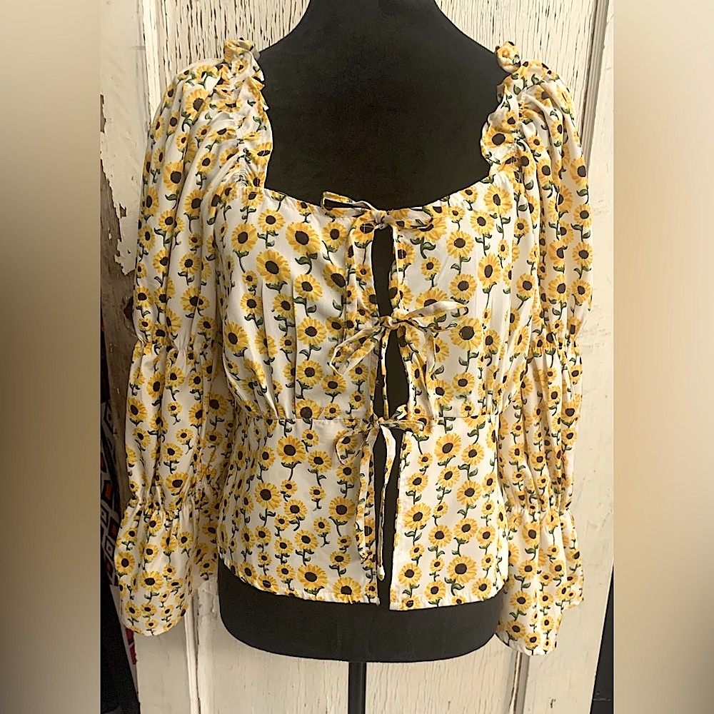 Sunflower Blouse with Angel‎ Wing Long Sleeves-NWT.